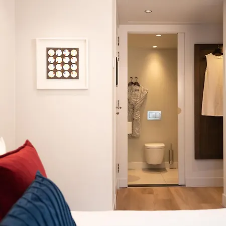 Maison Elle Hotel
