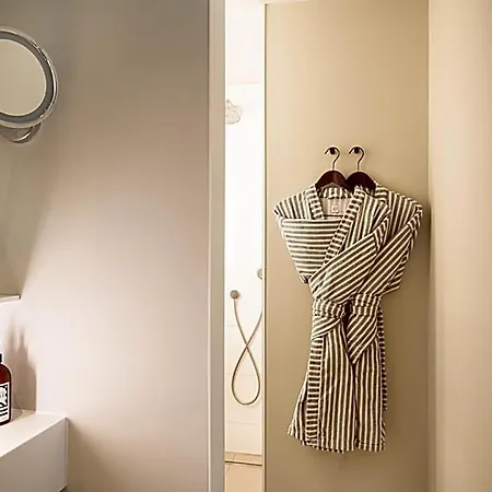 Maison Elle Hotel