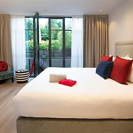Maison Elle Hotel 4*