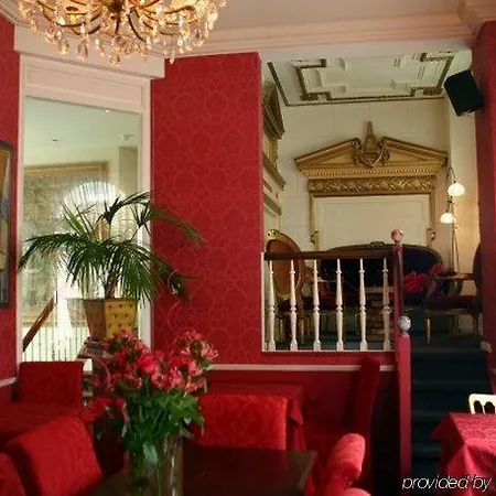 Maison Elle Hotel 4*