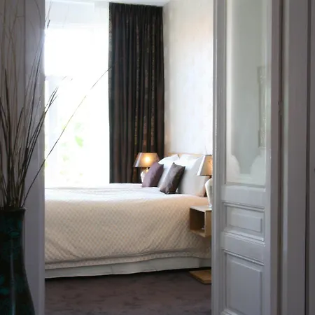 Maison Elle Hotel 4*