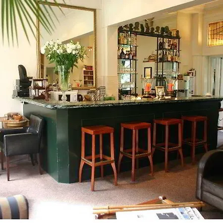 Maison Elle Hotel