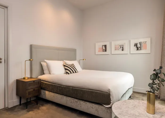 Maison Elle Hotel 4*